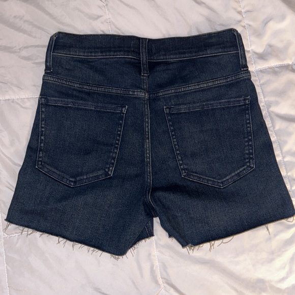 NWT • Express Womens Jean shorts - size 00 - Picture 2 of 6